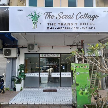 The Serai Cottage Transit Hotel Kampong Gong Badak Exterior photo